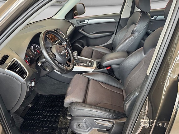 Audi Q5 6 of 11