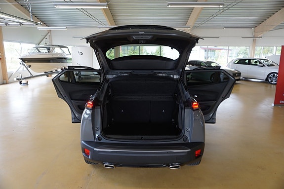 Peugeot 2008 5 of 13