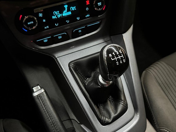Ford Focus 14 of 17