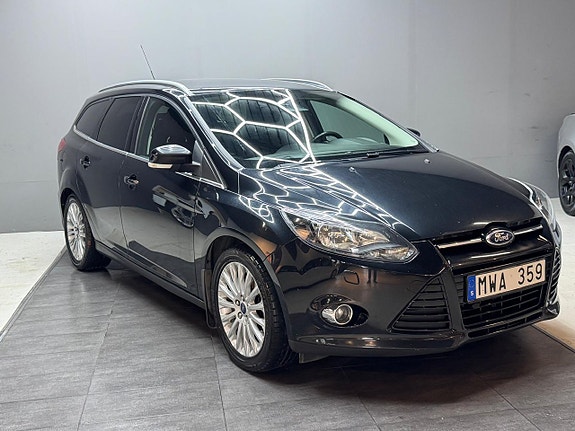 Ford Focus 2 of 17