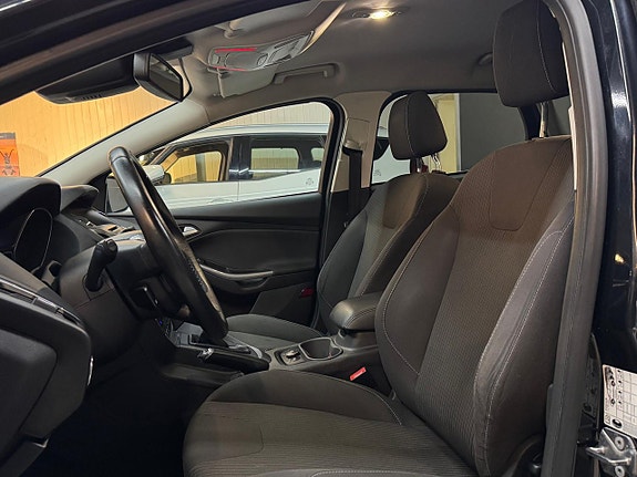 Ford Focus 15 of 17