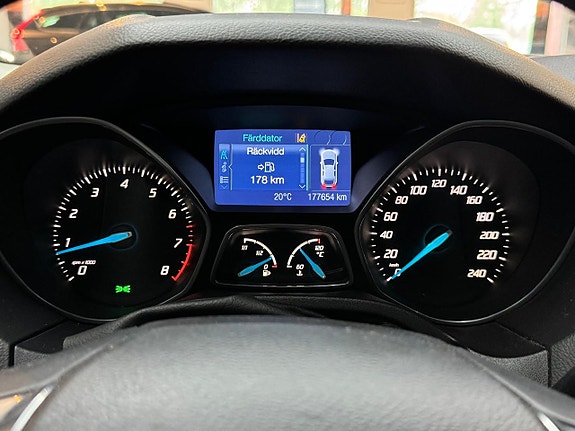 Ford Focus 10 of 17