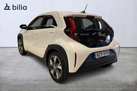 Toyota Aygo X 2 of 21