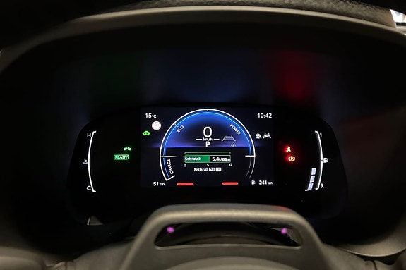 Toyota Aygo X 16 of 21