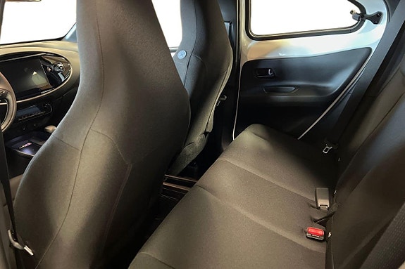 Toyota Aygo X 13 of 21