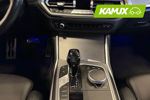 BMW 320 11 of 24