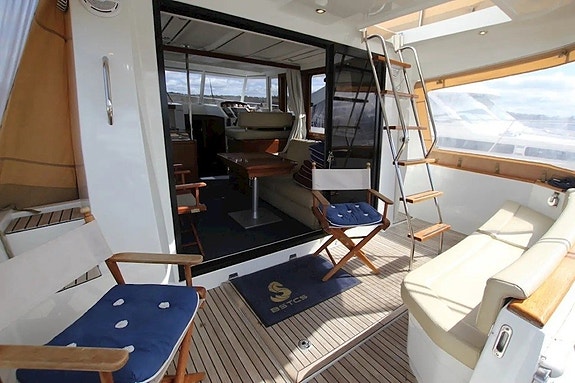 Beneteau Swift Trawler 34 FB 3 of 30