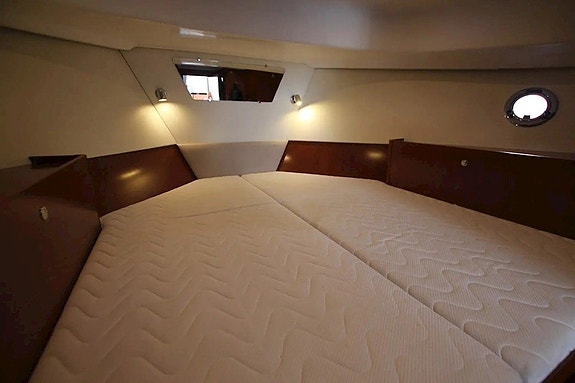 Beneteau Swift Trawler 34 FB 16 of 30
