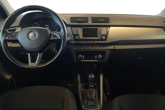 Skoda Fabia 11 of 21