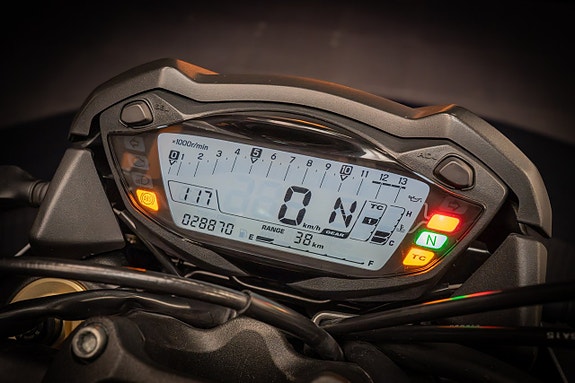 Suzuki GSX-S1000A *Arrow Slip-on* 14 of 17