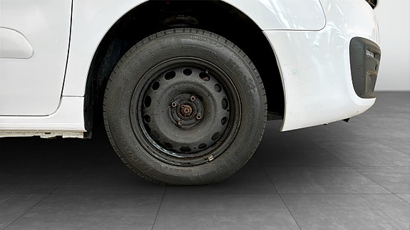 Peugeot Partner 9 of 9