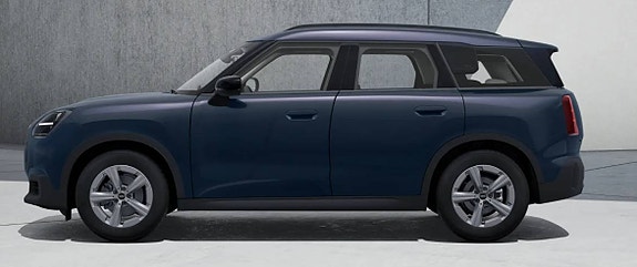 MINI Countryman S 2 of 5