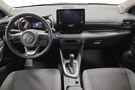 Toyota Yaris 12 of 20