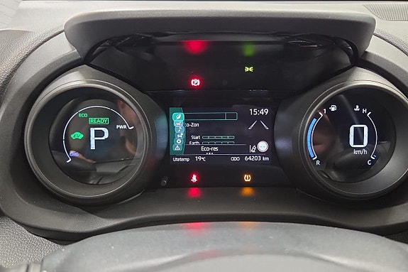Toyota Yaris 18 of 20