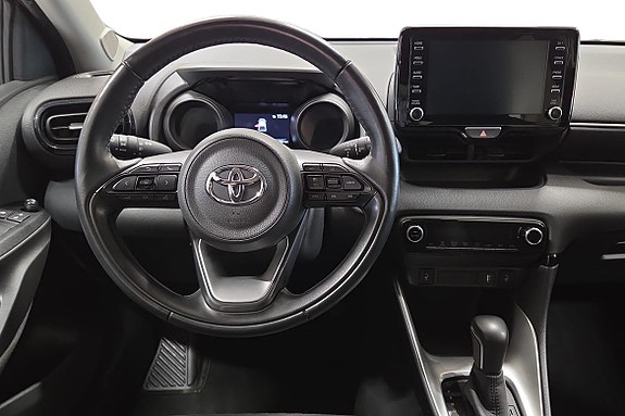 Toyota Yaris 13 of 20
