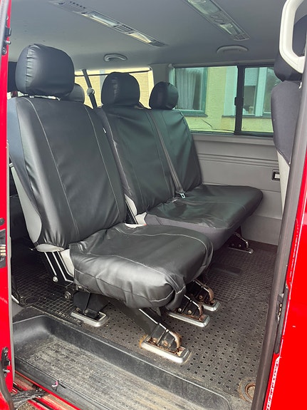 Volkswagen Transporter 4 of 7
