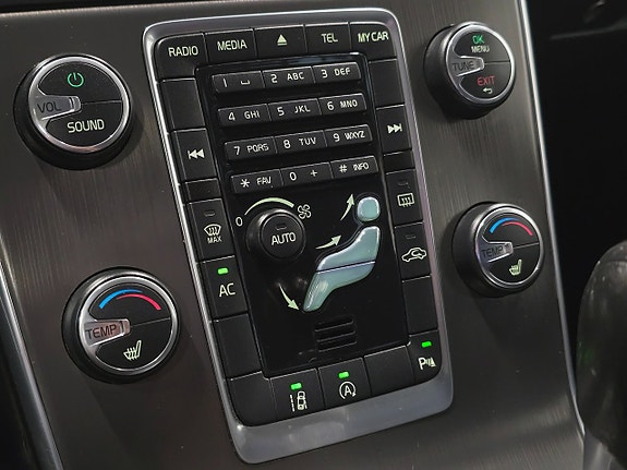 Volvo V60 15 of 23