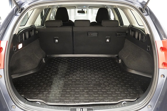Toyota Auris 18 of 18