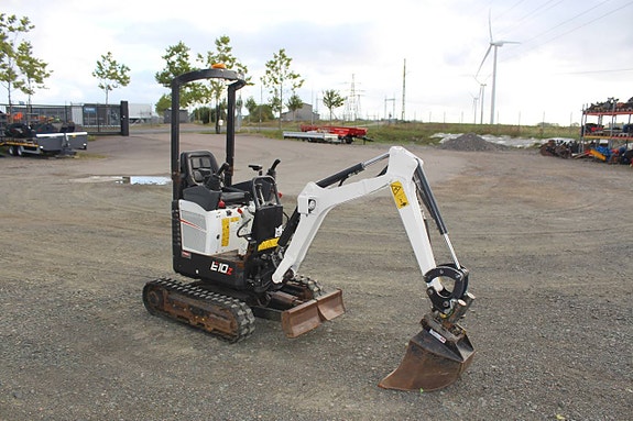 Minigrävare Bobcat E10 tiltfäste 3 of 11