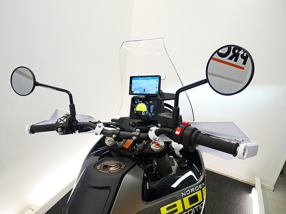 Husqvarna 901 Norden expedition 5 of 5