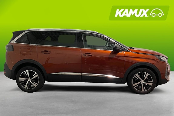 Peugeot 5008 2 of 17