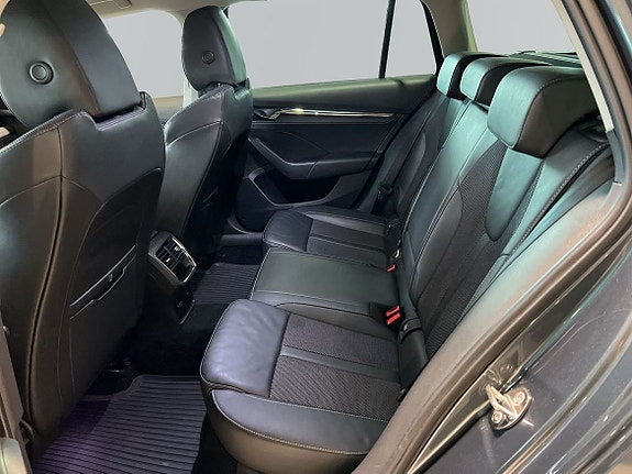 Skoda Octavia 11 of 27