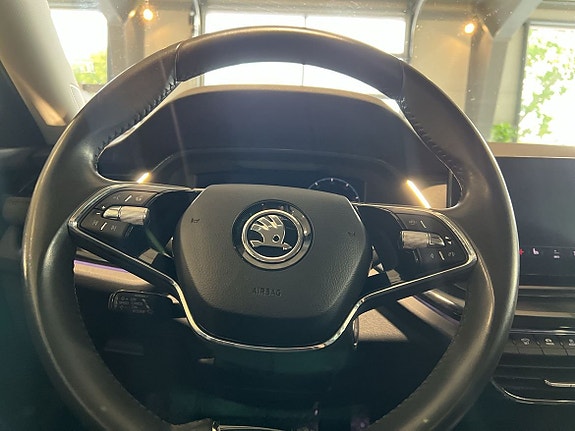 Skoda Octavia 13 of 27