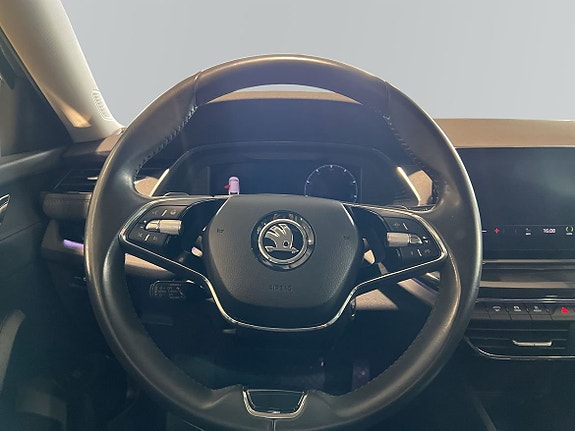 Skoda Octavia 9 of 27