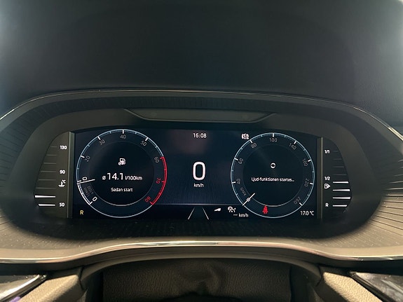 Skoda Octavia 14 of 27