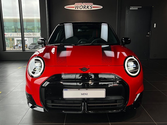 MINI Cooper E 2 of 13