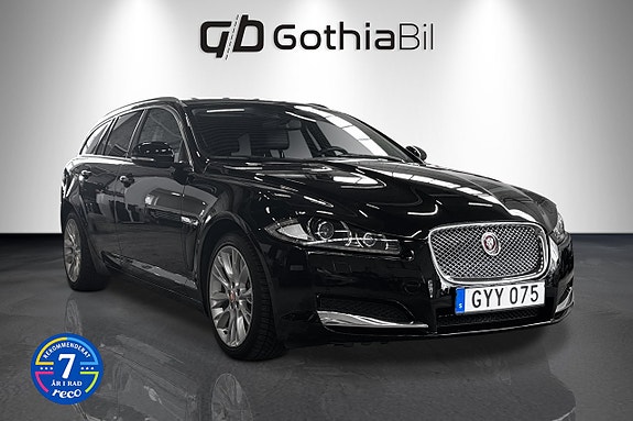 Jaguar XF 3 of 19