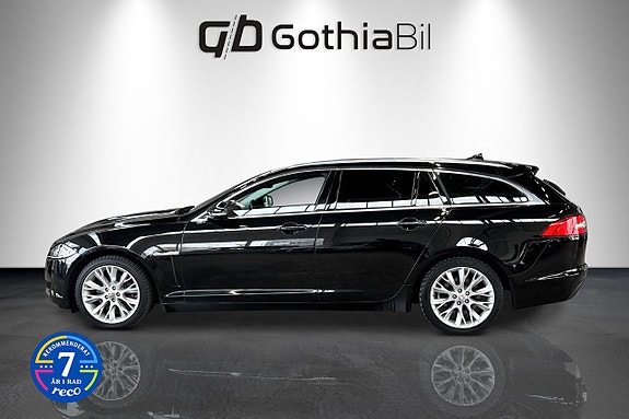 Jaguar XF 8 of 19