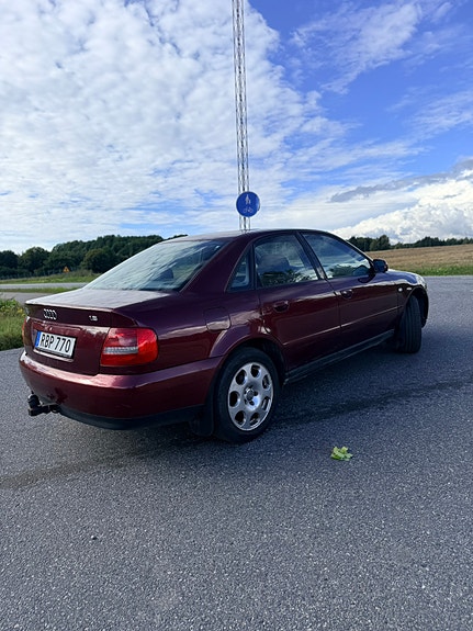Audi A4 4 of 10