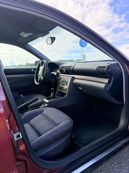 Audi A4 6 of 10