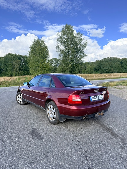 Audi A4 3 of 10