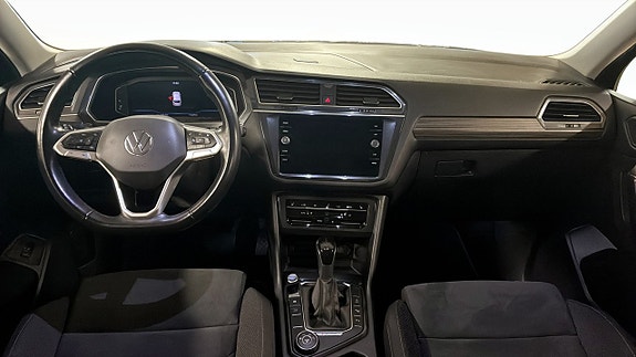 Volkswagen Tiguan Allspace 10 of 13