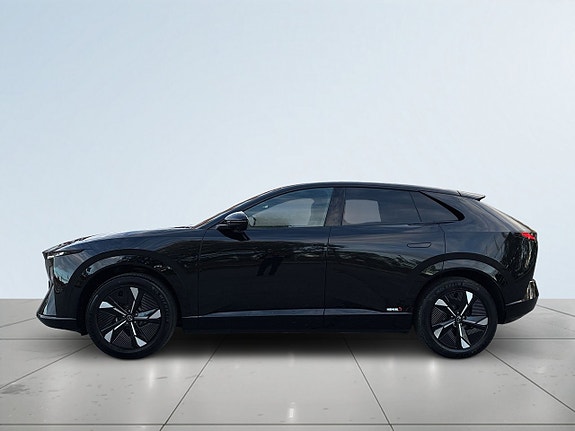 Mazda CX-6e 4 of 27