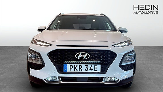 Hyundai Kona 8 of 12