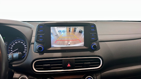 Hyundai Kona 12 of 12
