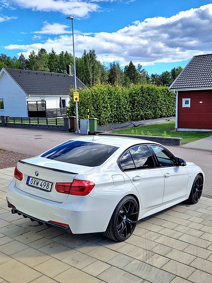 BMW 318d 7 of 10