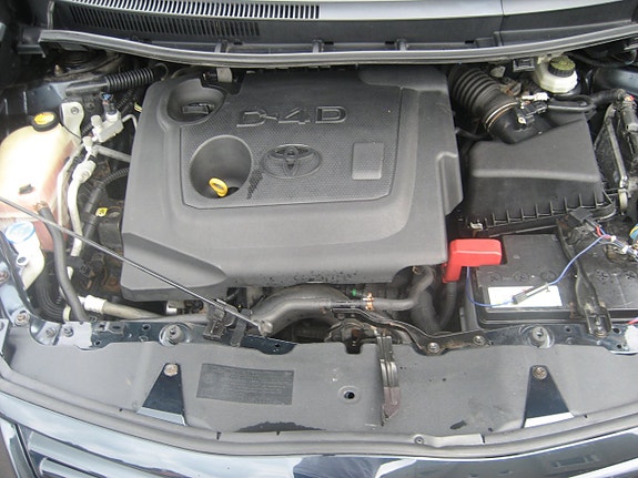 Toyota Auris 14 of 16