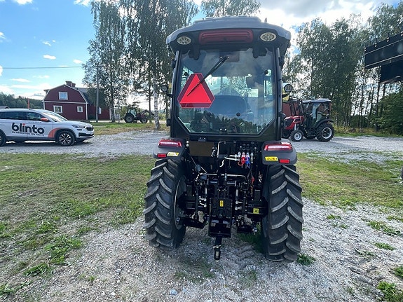 Traktor 75hk Gårdstrac S775 7 of 11