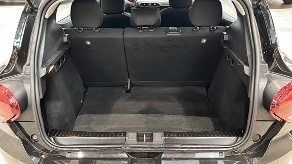 Dacia Sandero 8 of 12