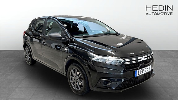 Dacia Sandero 3 of 12