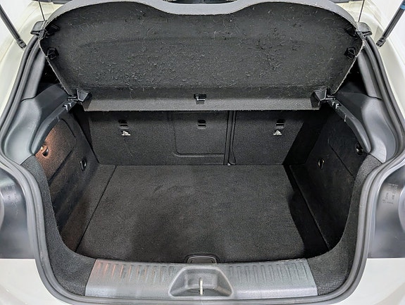 Mercedes-Benz A180 13 of 13