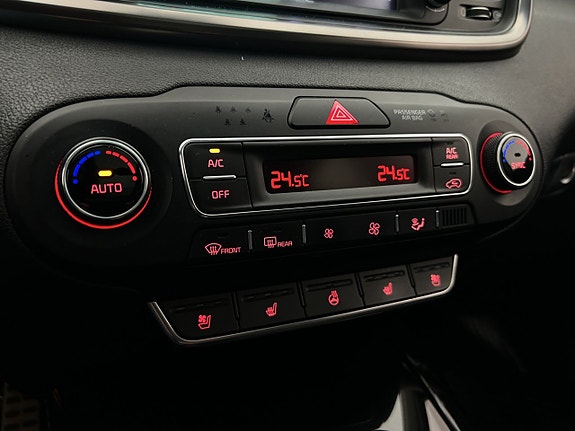 Kia Sorento 24 of 30