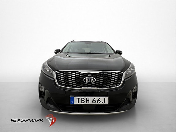 Kia Sorento 2 of 30