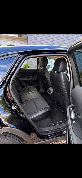 Jaguar E-PACE 5 of 8
