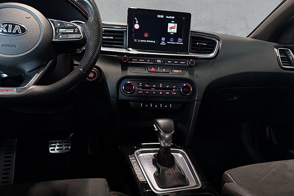 Kia ProCeed 11 of 17