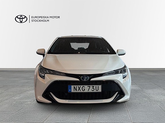 Toyota Corolla 6 of 11